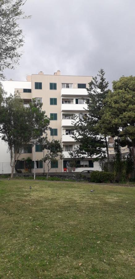 Funchal Petrolhead Apartment Exterior photo