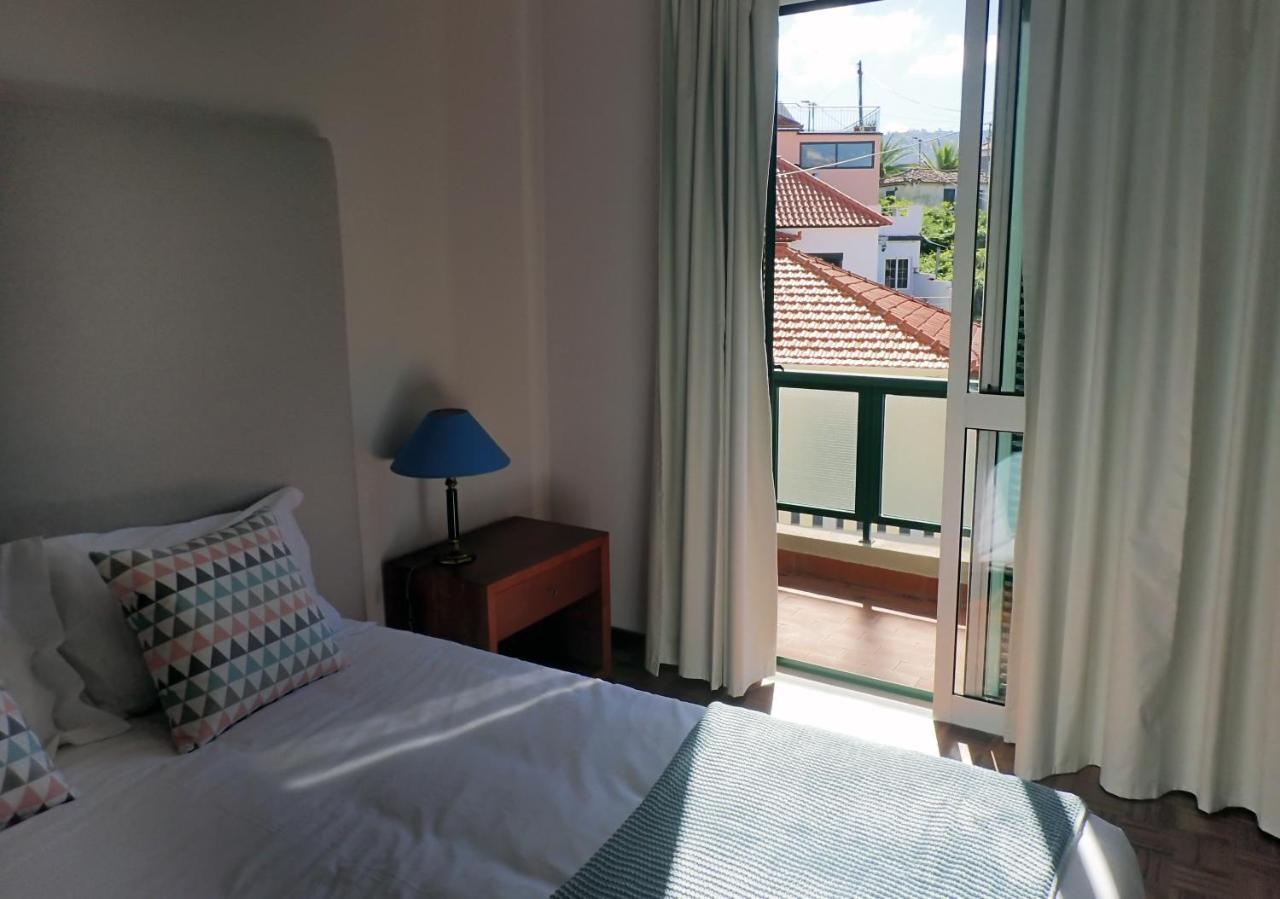 Funchal Petrolhead Apartment Exterior photo